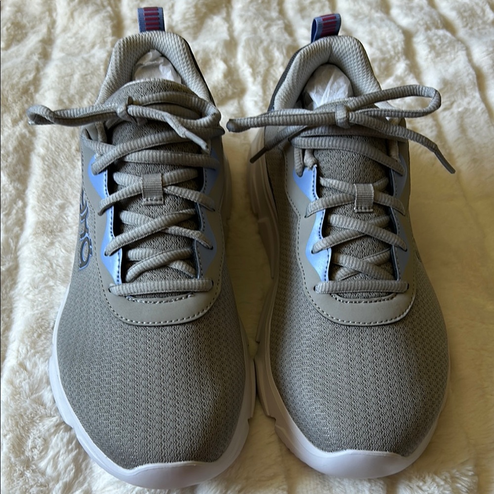 Ryka NWOT Lace-Up Max Cushion Mesh Washable Sneakers 9W